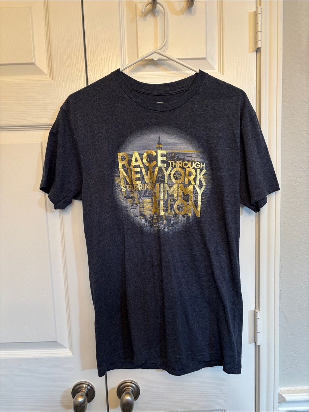 Men's Short-Sleeve Navy Graphic Tee with Gold Print